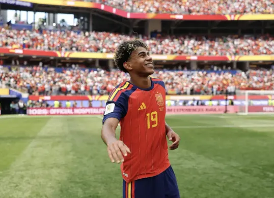 Lamine Yamal di timnas Spanyol (Sumber: FIFA)