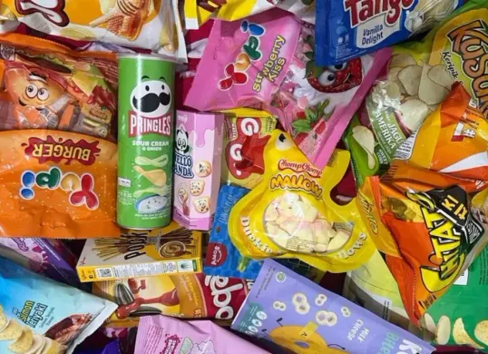Ilusstrasi Snack MPLS 2026. (Sumber: Pinterest/briellebe)