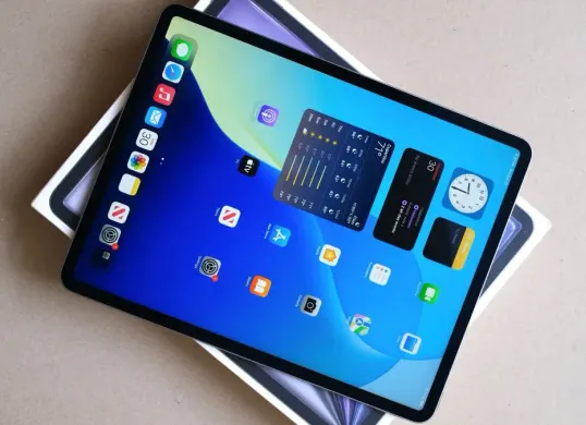 Tablet paling worth it salah satunya iPad Air M2. (Sumber: X/@bhaguz_403)