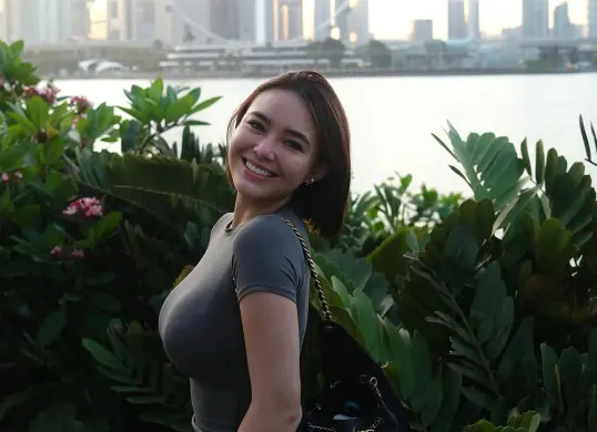 Amanda Manopo mengungkap dugaan penggelapan dana hingga Rp3 miliar dan teror dari mantan karyawannya. (Sumber: Instagram/@amandamanopo)