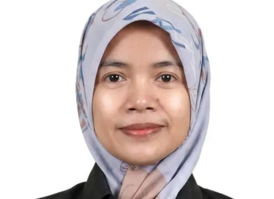 Mahasiswa Pascasarjana Universitas Ibn Khaldun Bogor, Siti Khodijah Nurfizri. (Sumber: Istimewa)