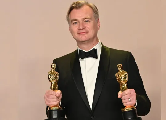 Potret Christopher Nolan di akun Instagram pribadinya. (Sumber: Instagram/@christophernolann)