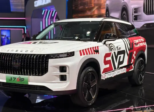 JAECOO J7 SHS-P SIVP. (Sumber: Poskota/Aldi Harlanda Irawan)