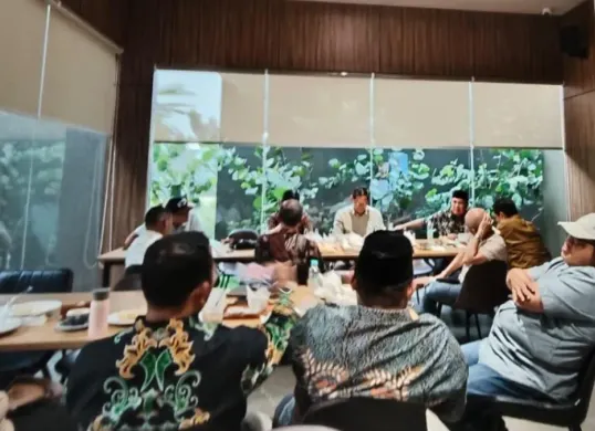Pertemuan stakeholder Universitas Islam Negeri (UIN) Syarif Hidayatullah Jakarta untuk membahas sengketa terkait aset. (Sumber: Istimewa)