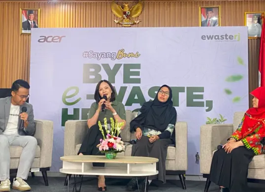 Sebanyak 50 SMA di wilayah Jabodetabek ditantang mengumpulkan hingga 5 ton sampah elektronik (e-waste) melalui program "Sayang Bumi 2026" yang resmi diluncurkan di SMAN 82 Jakarta Selatan, Kamis, 11 Juni 2026. (Sumber: Istimewa)