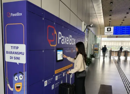 Layanan smart locker di Stasiun Whoosh Halim-Padalarang. (Sumber: KCIC)
