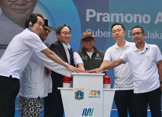 Pembangunan Pedestrian Deck Dukuh Atas di kawasan Setiabudi, Jakarta Selatan, Minggu, 21 Juni 2026. (Sumber: Dok. Pemprov Jakarta)