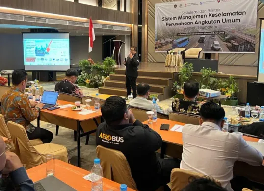 Kegiatan Sosialisasi Penguatan Sistem Manajemen Keselamatan Transportasi Jalan. (Sumber: Istimewa)