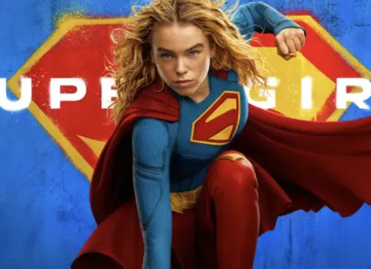 Milly Alcock sebagai Kara Zor-El dalam film Supergirl, proyek kedua DC Universe baru yang mengungkap masa depan karakternya tanpa adegan post-credits scene. (Sumber: DC Studios)