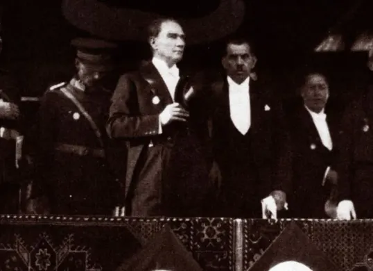Mustafa Kemal Ataturk dari jenderal perang ke presiden pertama Turki. (Sumber: aa turkiye)