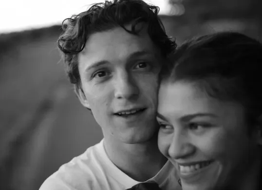 Zendaya dan Tom Holland sudah jadi suami istri (Sumber: X/@insidefolkative)