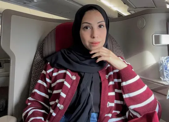Sabrina Farhana tengah menjadi perhatian setelah dikaitkan dengan polemik rumah tangga Annisa Hadiyanti, mantan istri founder Nussa dan Rara, Aditya Triantoro. (Sumber: Instagram/sabrinafarhana)