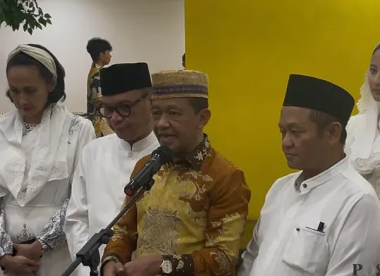 Menteri ESDM sekaligus ketua umum Partai Golkar, Bahlil Lahadalia. (Sumber: Poskota/Pandi Ramedhan)