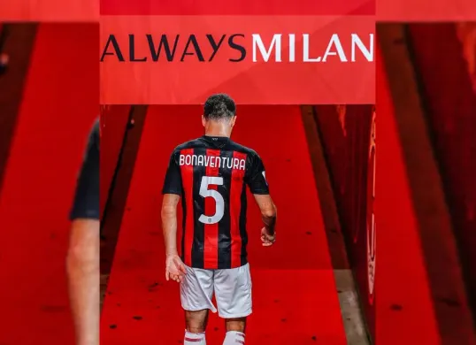 Ini 5 keunggulan AC Milan atas Inter Milan. (Sumber: Instagram/@acmilan)