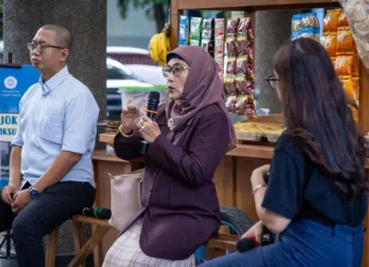 Konflik Iran dan ketegangan di Timur Tengah berpotensi menaikkan harga minyak dunia. Pakar UGM meminta Indonesia memperkuat cadangan energi dan mengantisipasi dampak ekonomi global. (Sumber: Dok. UGM)