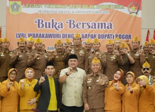 Bupati Bogor Rudy Susmanto bersilaturahmi bersama veteran yang tergabung dalam LVRI Kabupaten Bogor di Cibinong, Selasa 10 Maret 2026. (Sumber: Pemkab Bogor)