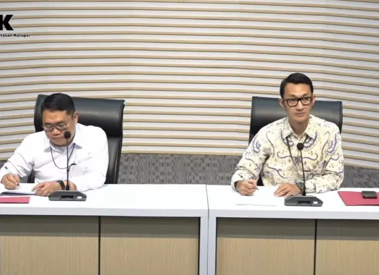 KPK resmi menahan mantan Menteri Agama Yaqut Cholil Qoumas terkait kasus dugaan korupsi pembagian kuota dan penyelenggaraan ibadah haji di Kementerian Agama periode 2023-2024, Kamis, 13 Maret 2026. (Sumber: KPK)
