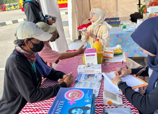 Kementerian Kependudukan dan Pembangunan Keluarga/BKKBN menghadirkan Posko JAWARA MUDIK (Jaga Keluarga Wujudkan Anak Bebas Stunting di Jalur Mudik). (Sumber: Istimewa)