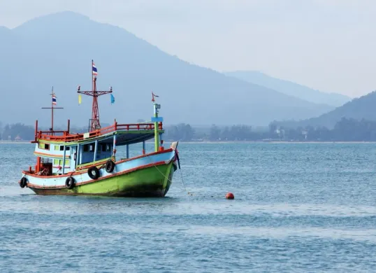 Ilustrasi Pulau Umang di Kabupaten Pandeglang. (Sumber: freepik)