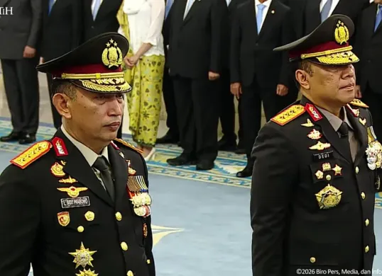 Momen pelantikan sejumlah pejabat negara oleh Presiden Prabowo Subianto dalam reshuffle kabinet hari ini, Kamis, 1 Oktober 2026. (Sumber: Tangkapan layar YouTube/Sekretariat Presiden)