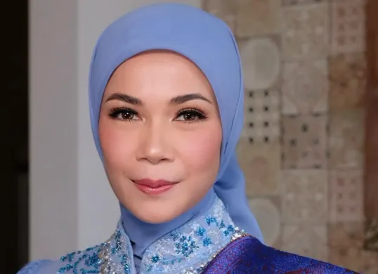 Profil Dewi Yuali istri Kapolri Suyudi Ario Seto. (Sumber: Instagram/@uwi_nurfaizi)