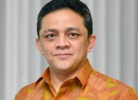 Luky Alfirman yang saat ini dilantik jadi Wamenkeu pernah terseret kasus pengadaan anggaran motor listrik MBG hingga dipecat Purbaya. (Sumber: Dok. Kemenkeu)