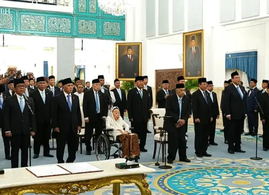 Presiden Prabowo lantik 26 tokoh Wantimpres hari ini, Jumat, 2 Oktober 2026 di Istana Kepresidenan, Jakarta. (Sumber: Tangkapan layar YouTube/Sekretariat Presiden)