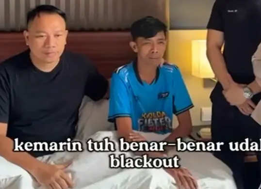 Dede Sunandar memberikan klarifikasi terkait pertandingannya dengan Vicky Prasetyo usai dituduh gimmick saat terkena blackout. (Sumber: Dok. Instagram/@vickyprasetyo777)