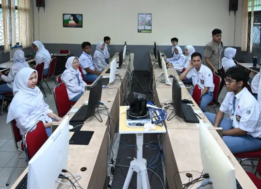 Ilustrasi siswa SMA yang akan mengikuti Tes Kemampuan Akademik (TKA) 2026. (Sumber: Dok. Puslapdik Kemendikdasmen)