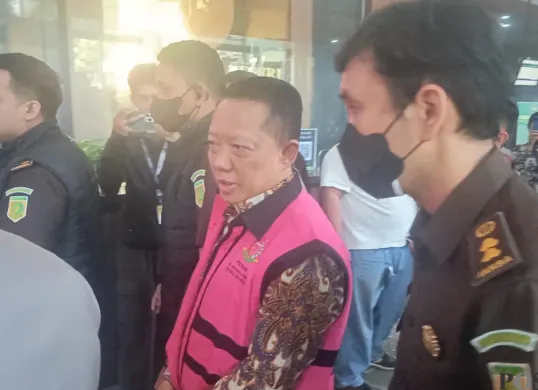 Mantan Jaksa Agung Muda Tindak Pidana Khusus (Jampidsus) Febrie Adriansyah di Pengadilan Tindak Pidana Korupsi (Tipikor) Jakarta Pusat, Rabu, 14 Oktober 2026. (Sumber: Poskota/Ali Mansur)