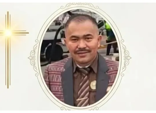 Pengacara Kamaruddin Simanjuntak yang dikenal publik saat mendampingi keluarga Brigadir J dalam kasus pembunuhan yang melibatkan Ferdy Sambo. (Sumber: X/@Susumurniadhja)