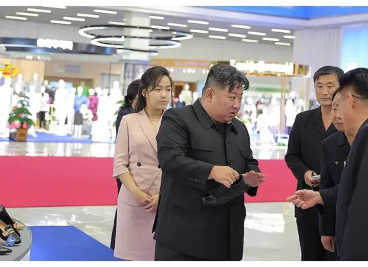 Fakta terbaru Kim Jong Un yang dikabarkan meninggal dunia akibat pendarahan otak hingga koma. (Sumber: X/@aprillariz)