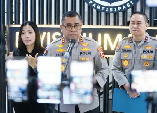 Kadiv Humas Polri Irjen Johnny Eddizon Isir. (Sumber: Mabes Polri)