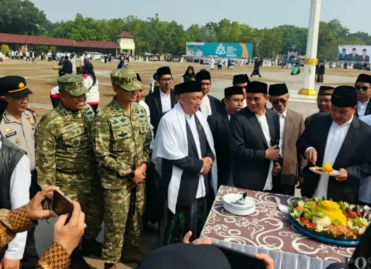 Bupati Tangerang Maesyal Rasyid menghadiri peringatan Hari Santri 2026, Kamis, 22 Oktober 2026. (Sumber: Poskota/Veronica Prasetio)