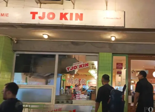 Bakmie Tjokin di Blok M. (Sumber: Poskota/Ali Mansur)