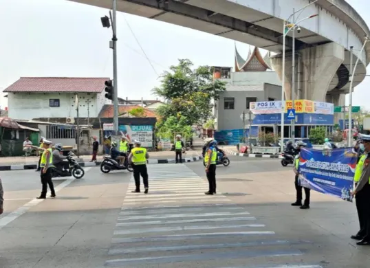 Ditlantas Polda Metro Jaya menggelar Operasi Patuh Jaya 2026 yang berlangsung mulai 26 Oktober sampai dengan 8 November 2026. (Sumber: Mabes Polri)