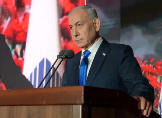 Hasil hitung cepat Pemilu Israel 2026 menunjukkan Netanyahu dan Gadi Eisenkot bersaing ketat. (Sumber: Instagram/@b.netanyahu)