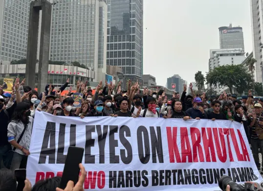 Demonstrasi di Bundaran HI, Jakarta Pusat, Rabu, 28 Oktober 2026. (Sumber: Poskota/Syifa Putri)