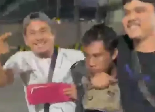 Pelaku saat diamankan pihak kepolisian di wilayah Merak, Banten. (Sumber: Istimewa)