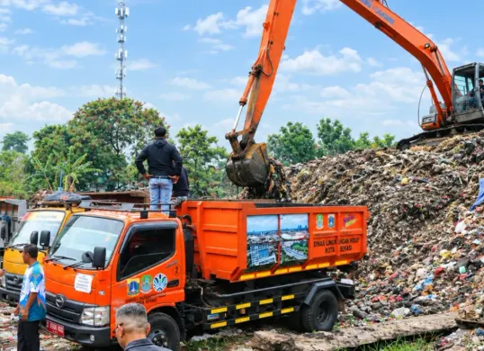 Penanganan sampah di Bekasi. (Sumber: Istimewa)
