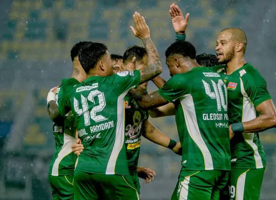 Jadwal BRI Super League hari ini 30 Oktober 2026 menghadirkan Persebaya vs Persijap. (Sumber: Instagram/@officialpersebaya)