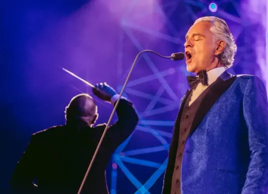 Andrea Bocelli dijadwalkan tampil dalam Romanza 30th Anniversary World Tour di Candi Borobudur, Magelang, dan JIExpo Kemayoran, Jakarta, pada Oktober–November 2026. (Sumber: Instagram)