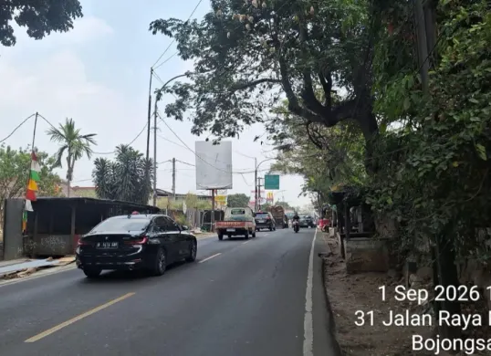 Titik lokasi Jalan Raya Muchtar Bojongsari Lama, Kecamatan Bojongsari, Kota Depok, minim penerangan jalan saat malam hari dan kerap terjadi kecelakaan. (Sumber: Polsek Bojongsari)
