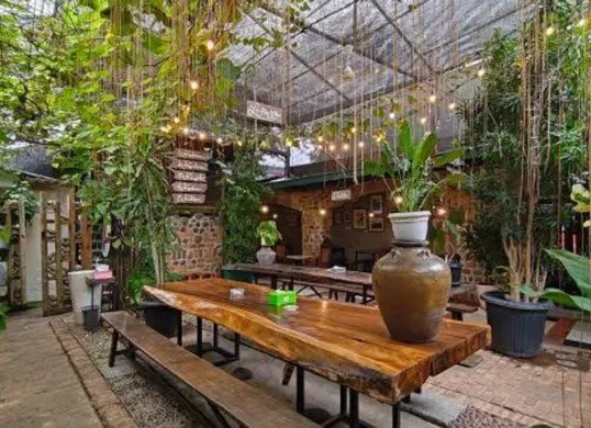 Sejumlah tempat makan di Jakarta buka selama 24 jam dan menawarkan pilihan menu yang beragam untuk kuliner malam hingga dini hari. (Sumber: Instagram)