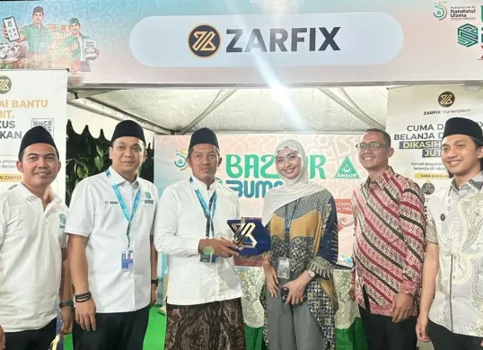 BUMA memperkenalkan ZARFIX Marketplace, platform teknologi karya anak bangsa yang mengintegrasikan AI dan blockchain. (Sumber: Dok. Istimewa)