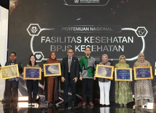 BPJS Kesehatan memberikan Seva Paramahita Award 2026 kepada fasilitas kesehatan (faskes) berkinerja terbaik di tingkat nasional. (Sumber: BPJS Kesehatan)