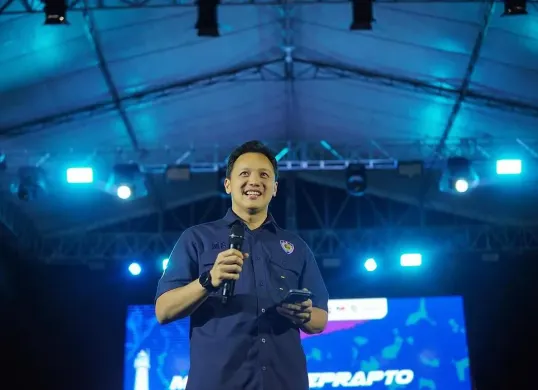 Profil Moreno Soeprapto, anggota DPR yang viral video call saat RDP. (Sumber: Instagram/@moreno_soeprapto)