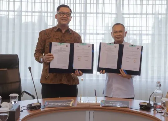 bank bjb dan UPI memperkuat sinergi melalui penandatanganan Nota Kesepahaman. (Sumber: Dok. bjb)
