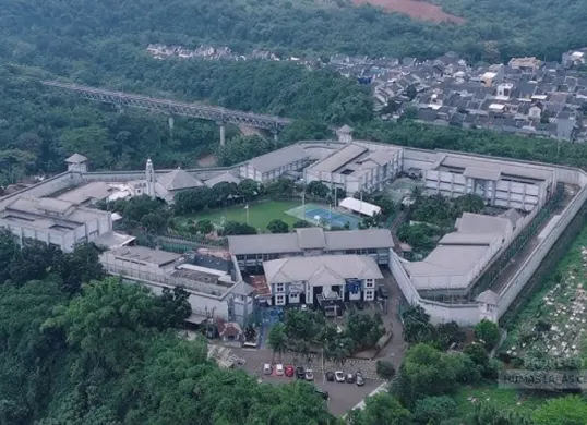 Ombudsman Republik Indonesia melakukan inspeksi mendadak di Lapas Kelas IIA Cibinong, Kabupaten Bogor, untuk menindaklanjuti laporan dugaan maladministrasi pada Rabu (23/9/2026). (Sumber: Youtube/@Humas Lapas Cibinong)
