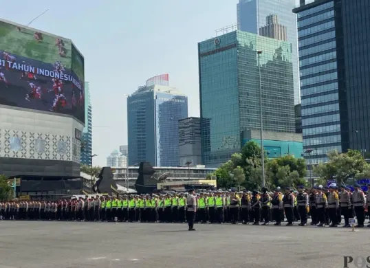 Polri menggelar Apel Gelar Pasukan Operasi Kepolisian Terpusat, Garuda Bakti-2026 di Lapangan Presisi Ditlantas Polda Metro Jaya, Jakarta Selatan, Senin, 21 September 2026. (Sumber: Poskota/ Ali Mansur)
